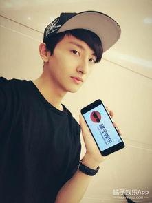 牛骏峰的生活照,揭秘明星的日常时光