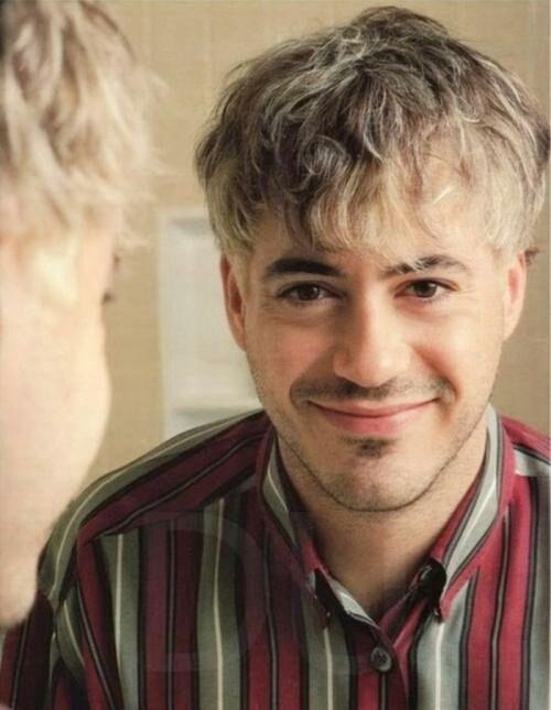 罗伯特唐尼表情包,捕捉喜剧大师的瞬间魅力